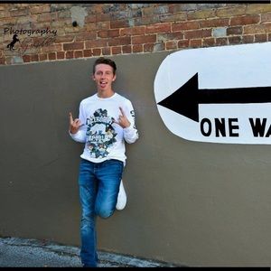 Meet your Posher, Clayton